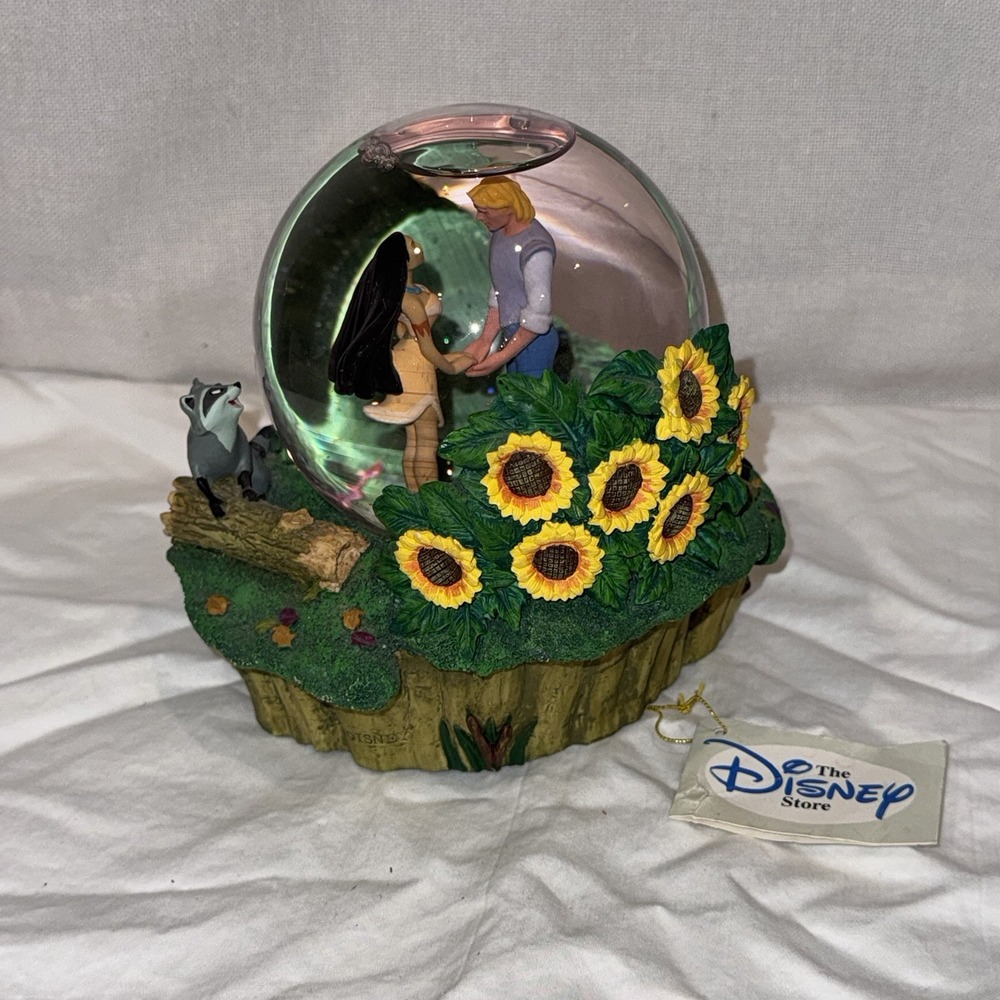 NWT Disney Pocahontas Snow Globe John Smith Colors Of The Wind Musical Meeko - Picture 3 of 8